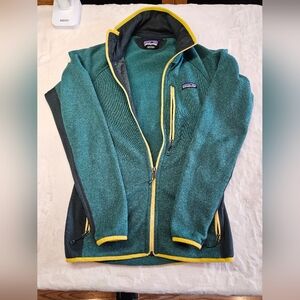 Patagonia Performance BETTER SWEATER HOODY FLEECE JACKET Green Size SMALL